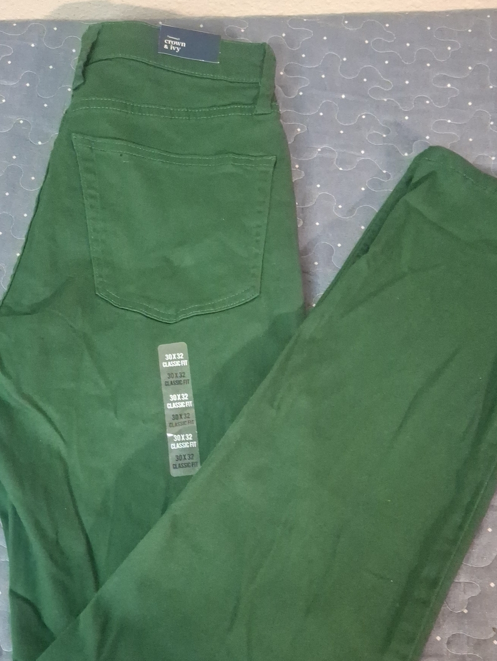 crown & ivy Green Classic Fit Jeans size 30 x 32 NWT
